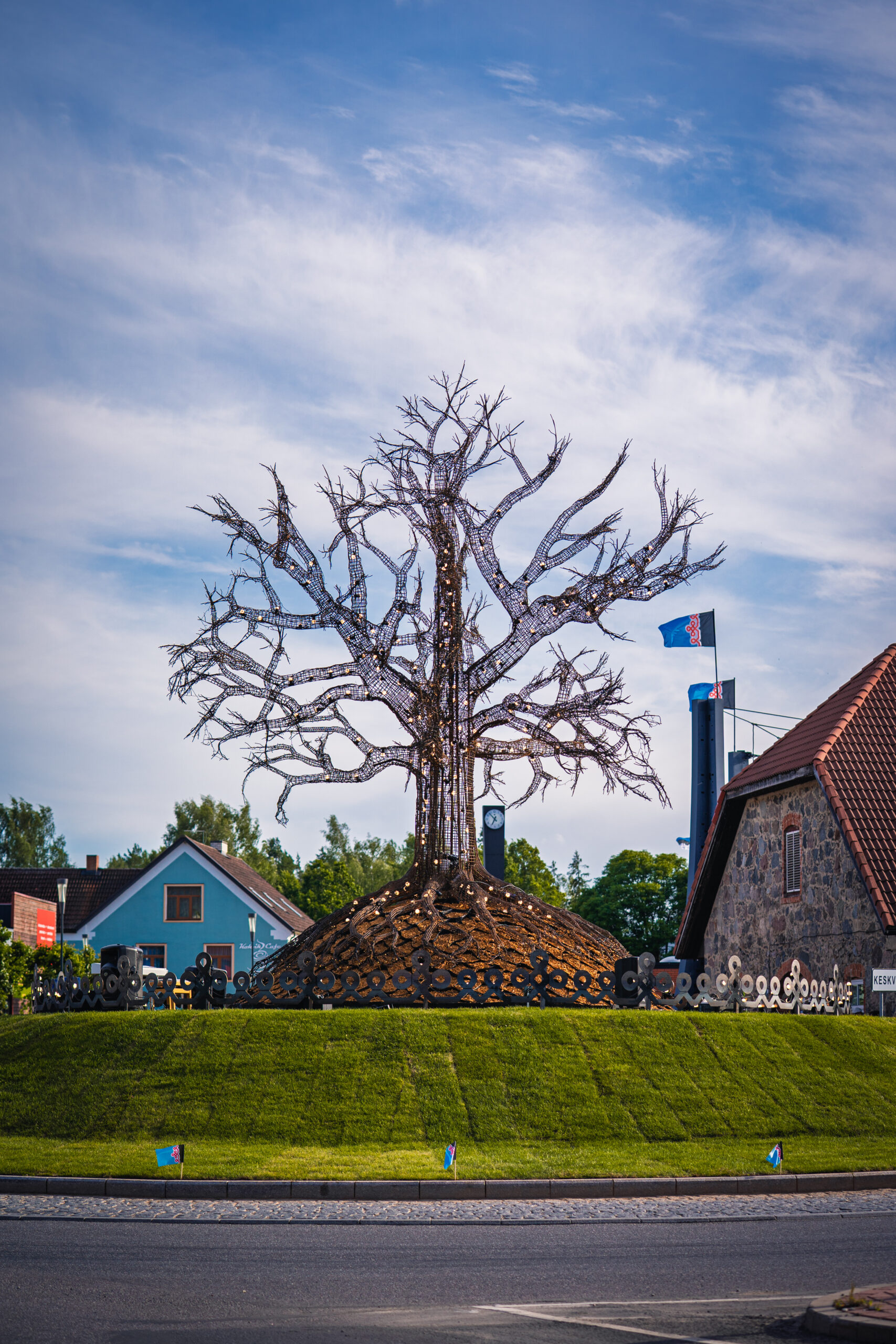 Tõrva Emapuu - pilt